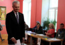 Президент и премьер Литвы вышли во второй тур выборов главы государства