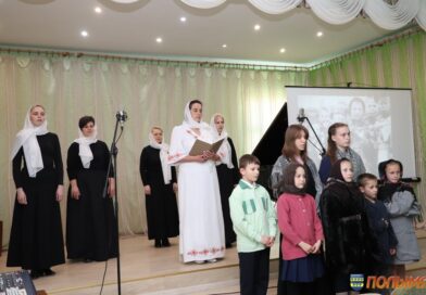 В Кореличах состоялся районный конкурс поэзии «Победа в сердце каждого живет»