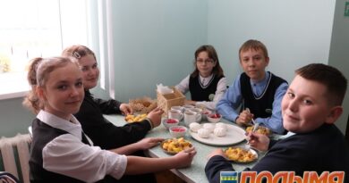Новое питание в школьных столовых: чем и как кормят кореличских детей